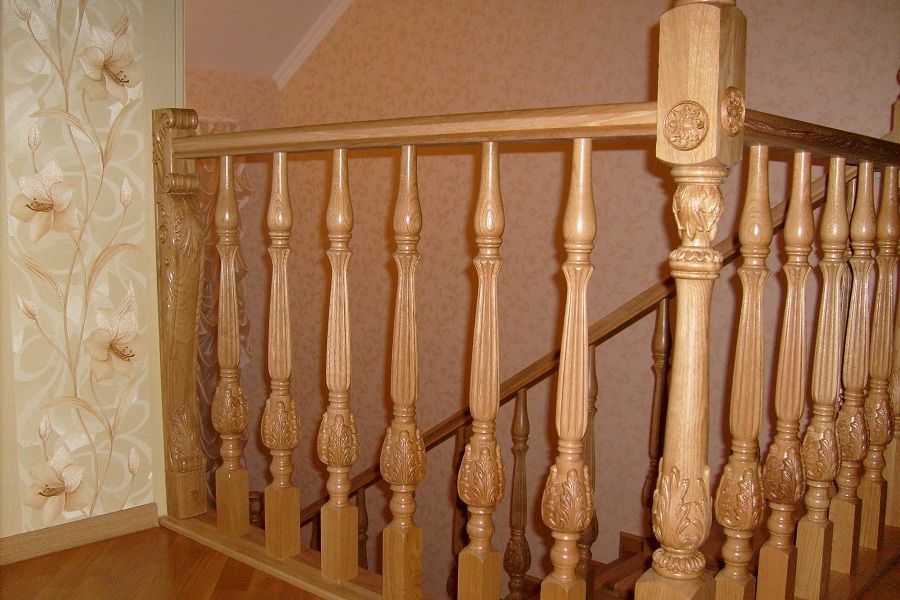 деревянные балясины для лестницы