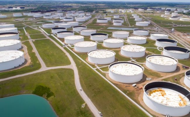 ЕС придется потратить резервы нефти: США не восстановились после продаж из-за СВО