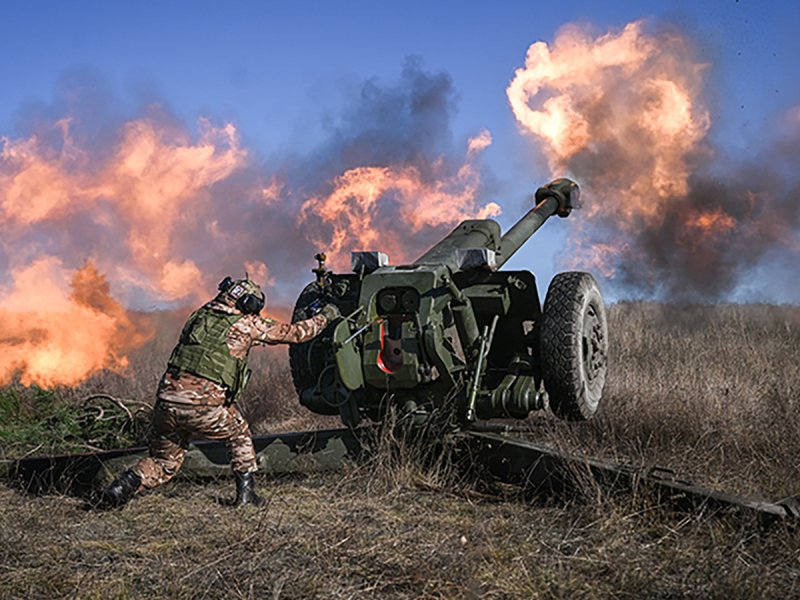 «Фронт фактически стоит»: заявление Герасимова о наступлении вызвало резкую реакцию военкоров