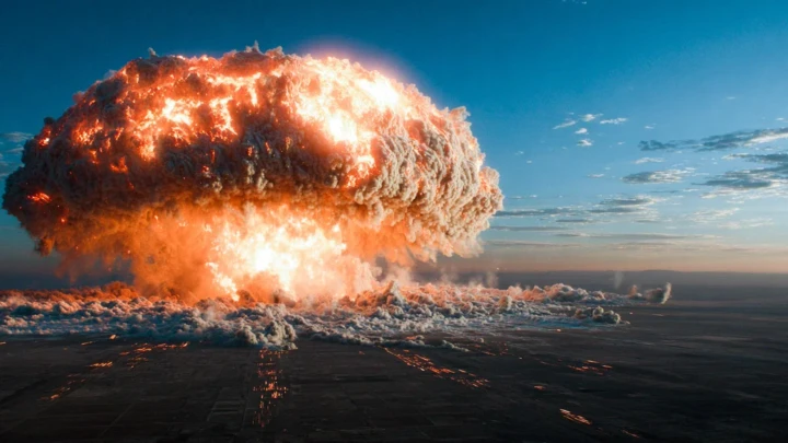 По острову Змеиный ударили КАБами: Подпольщик рассказал про две цели атаки