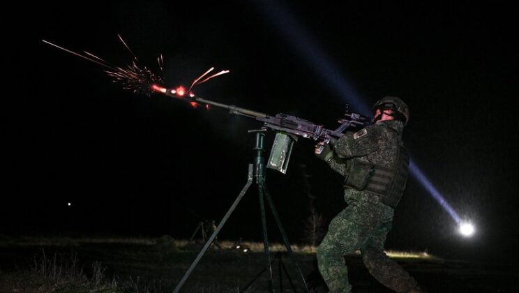 ПВО отразила атаку еще трех летевших на Москву БПЛА
