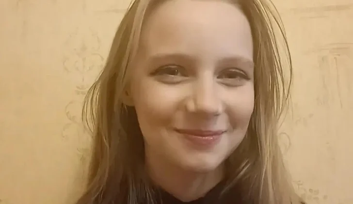 Сдавшая ЕГЭ в 8 лет Алиса Теплякова окончила РГГУ и получила диплом психолога в 13 лет