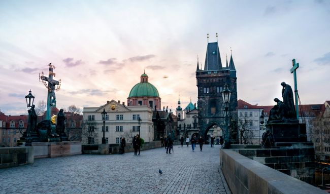 В Чехии бьют тревогу: из-за украинцев в стране выросло число больных туберкулезом