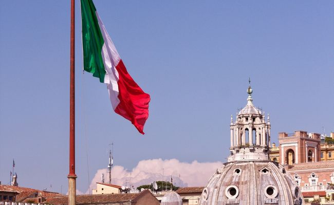 В Италии провалился референдум по реформе судебной системы, предложенной Мелони